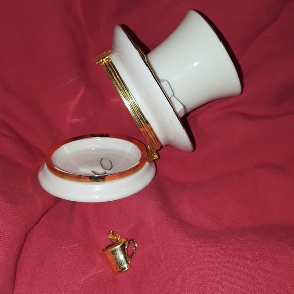 Lennox Treasure Box Porcelain 1st Issue